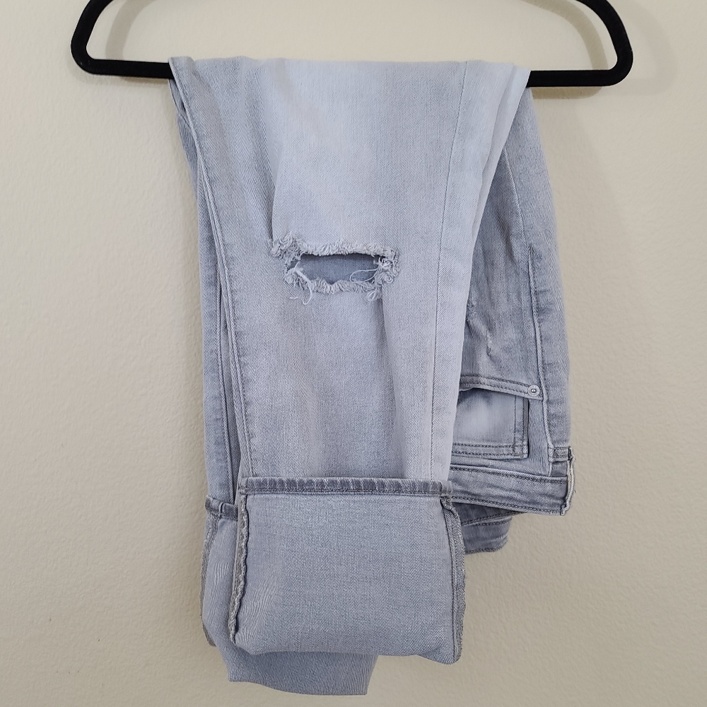 Grey distressed Boyfriend cuffed jeans